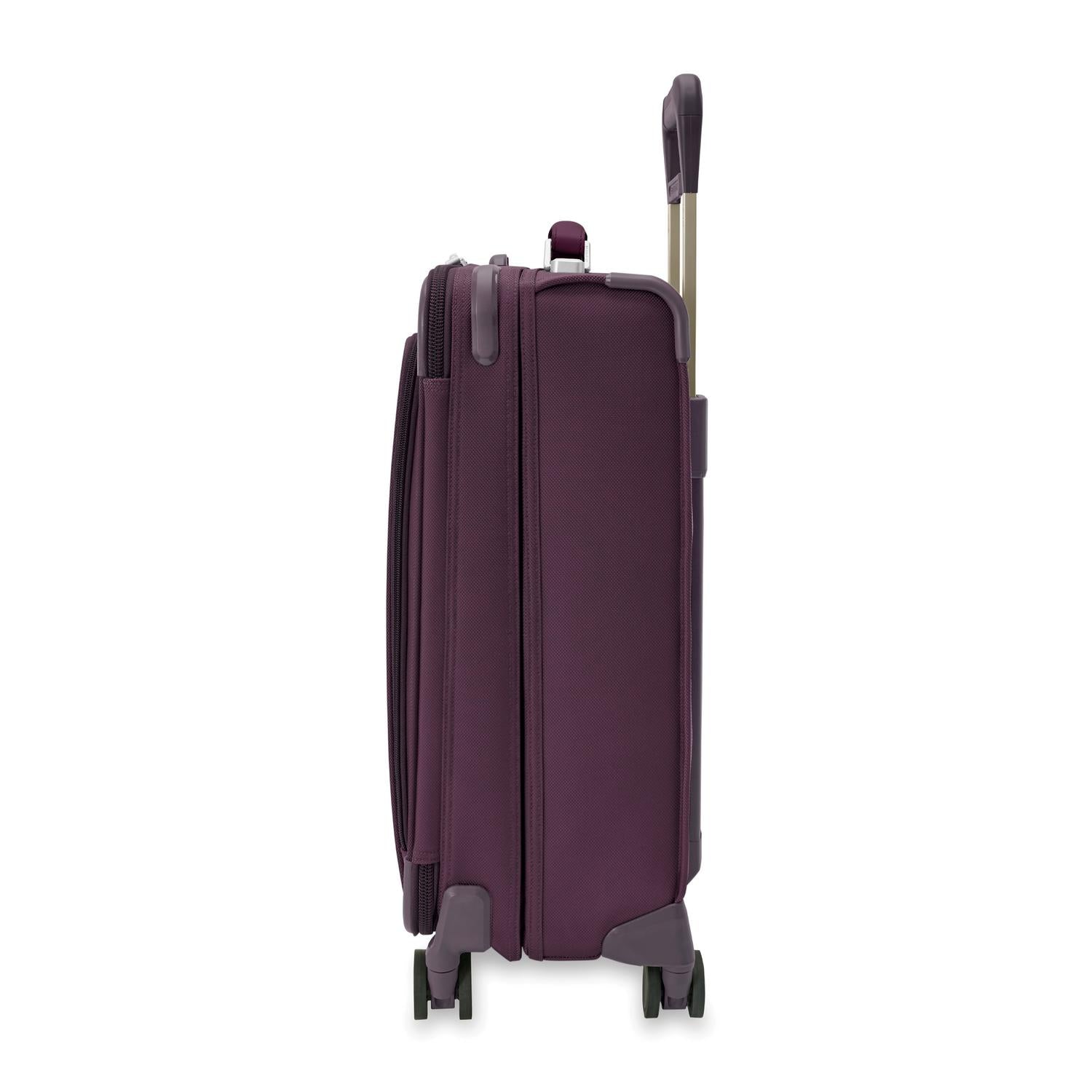 Baseline Essential Carry-On Spinner #colour_plum