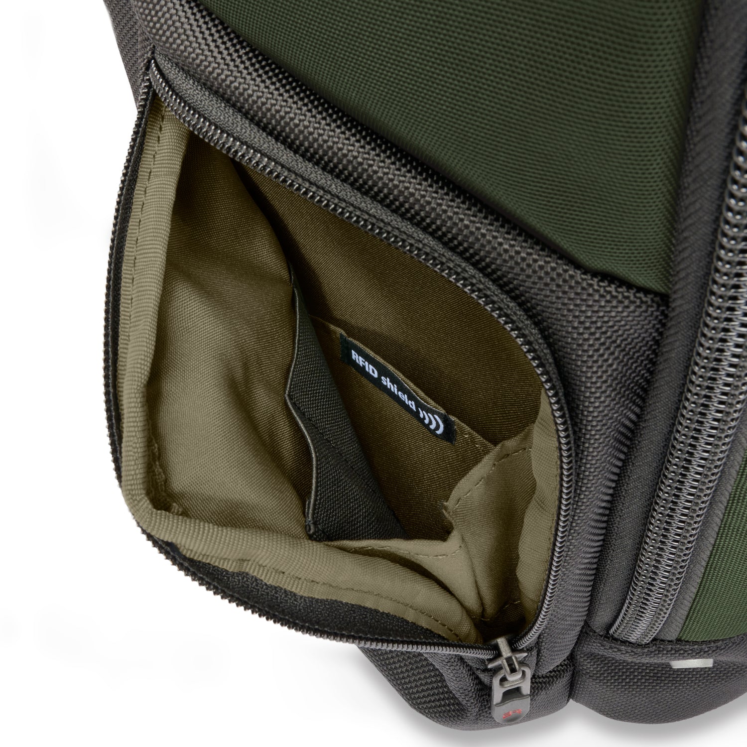 Medium Widemouth Backpack