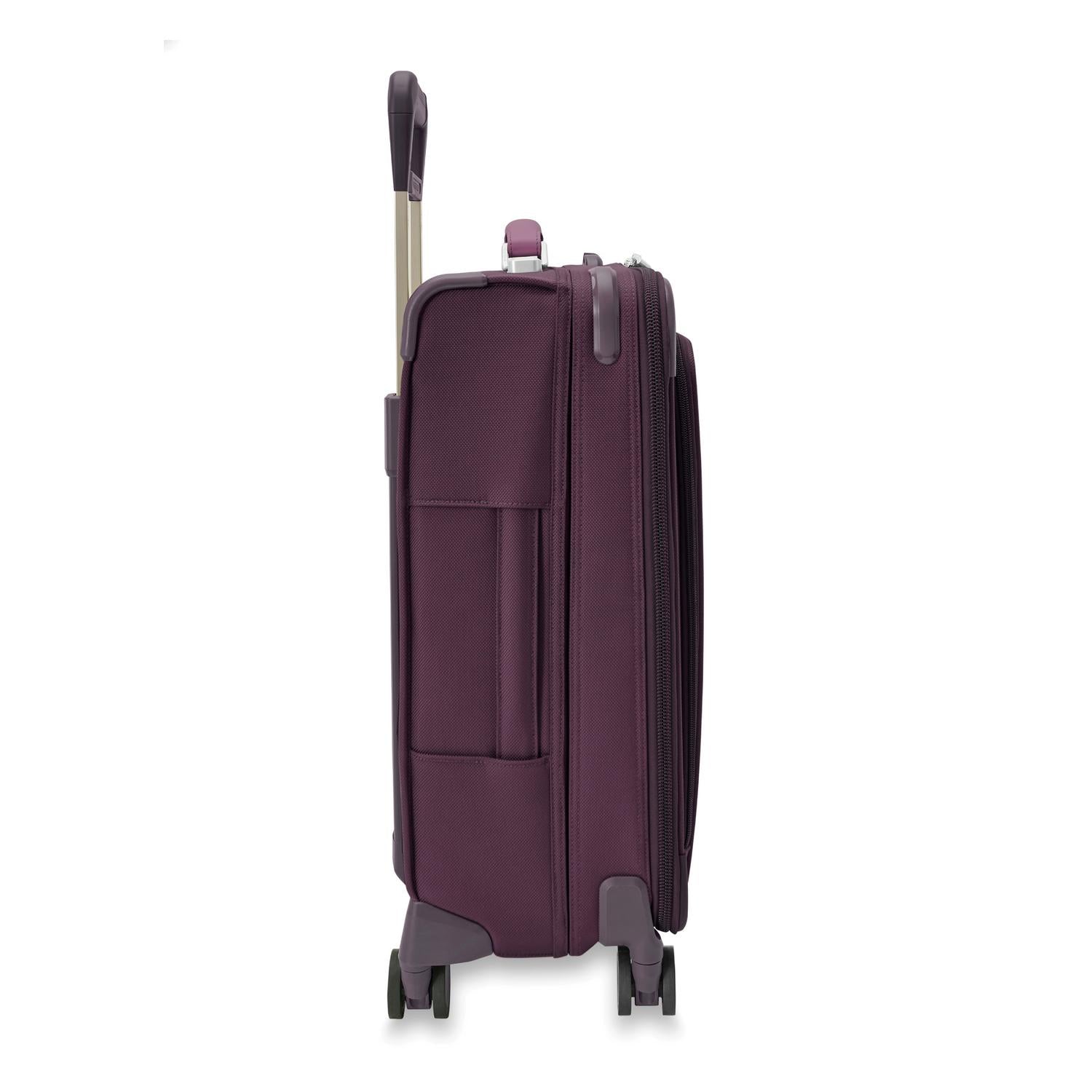 Baseline Essential Carry-On Spinner #colour_plum