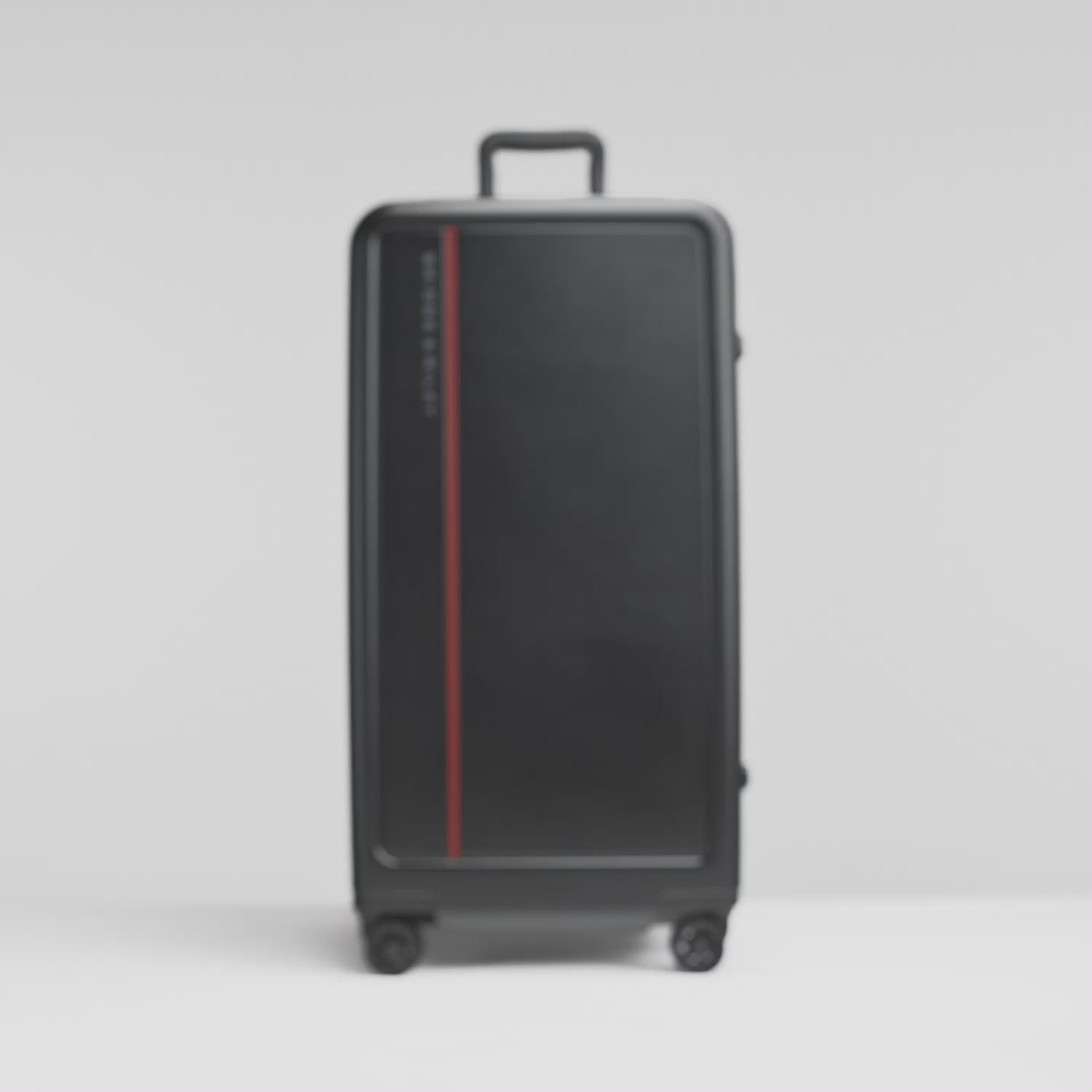 Extra Large 81cm Hardside Trunk Spinner #colour_black
